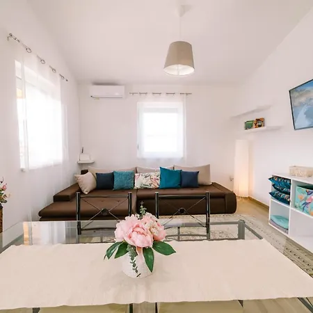 Leda Deluxe - Privat Pool Villa